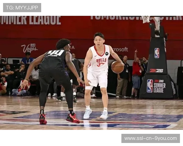 优秀!河村勇辉打NBAG联赛两场抢18个板,1米70身高展现拼搏精神 优秀!河村勇辉打NBAG联赛两场抢18个板,1米70身高展现拼搏精神